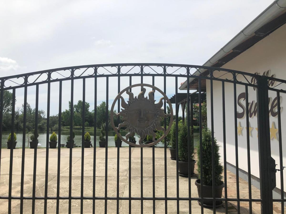 Vila Sunce Morović Zewnętrze zdjęcie